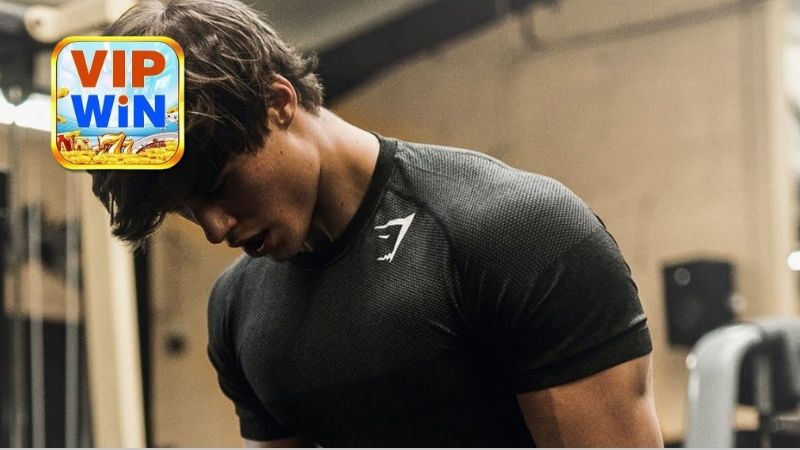 tu-gymer-den-influencer-tren-mang-xa-hoi